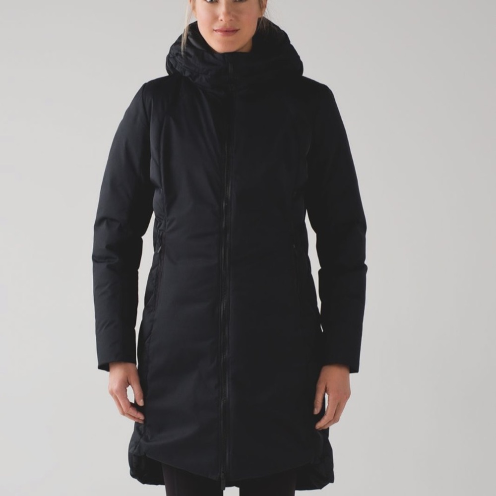 Lululemon fluff the cold parka
